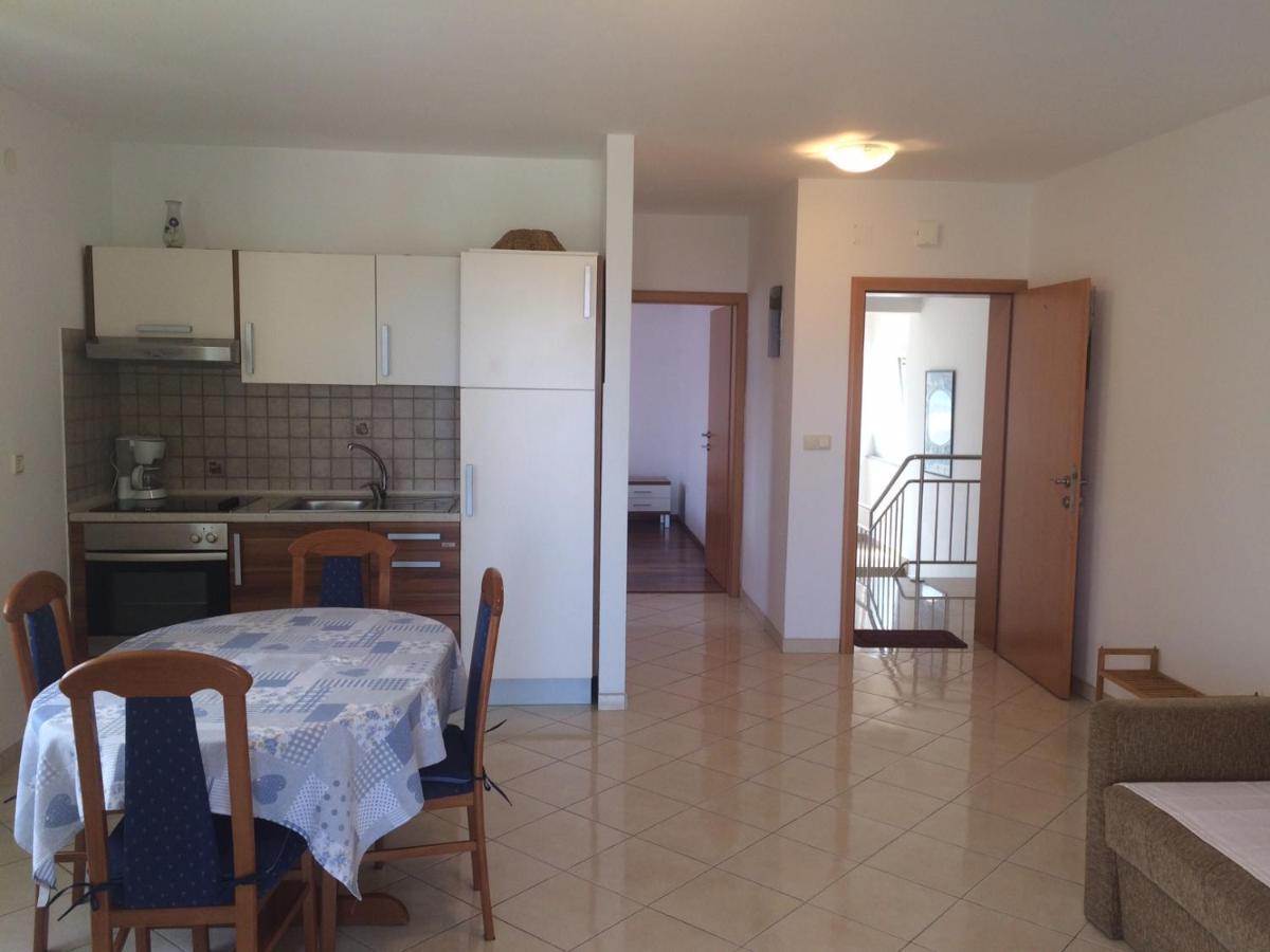 Apartments Malinska - Apartment 4 Extérieur photo