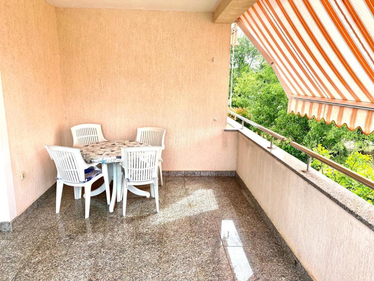 Apartments Malinska - Apartment 4 Extérieur photo
